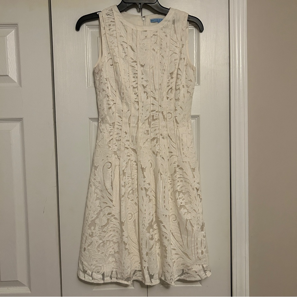 ANTONIO MELANI Cream Lace Midi Dress